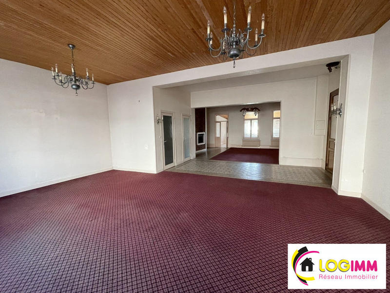 Maison de ville - 330 m² - 9 pièces