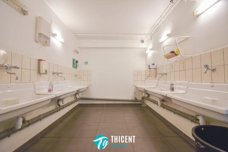 Local d'activités - 3 140 m²