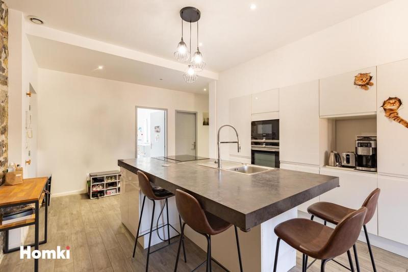 Appartement - 98 m² - 4 pièces