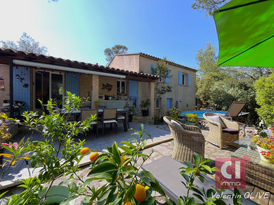 Maison - 128 m² - 6 pièces