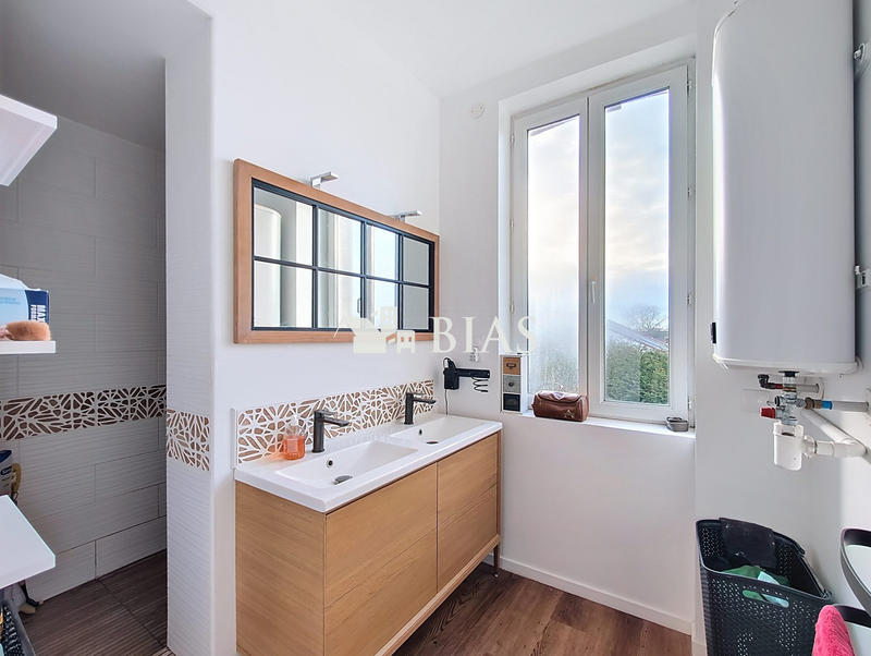 Maison - 142 m² - 5 pièces