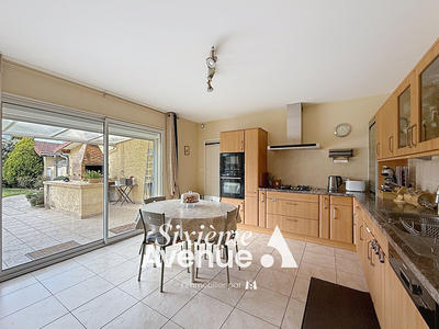 Maison - 160 m² - 6 pièces