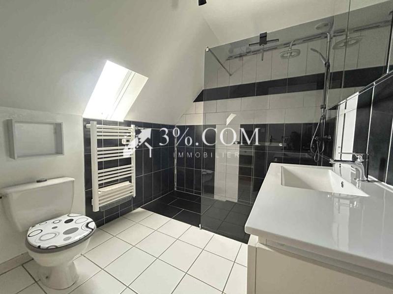 Maison - 97 m² - 5 pièces