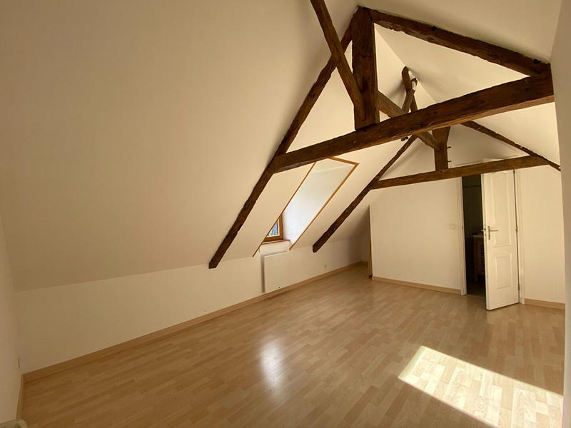 Maison - 83 m² - 4 pièces