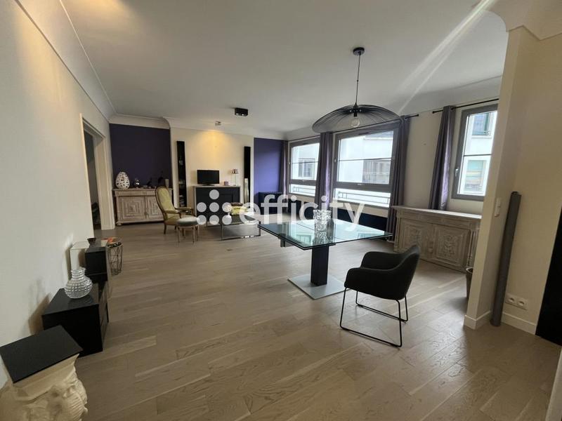 Appartement - 108 m² - 5 pièces