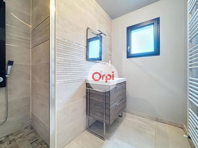 Maison - 89 m² - 5 pièces