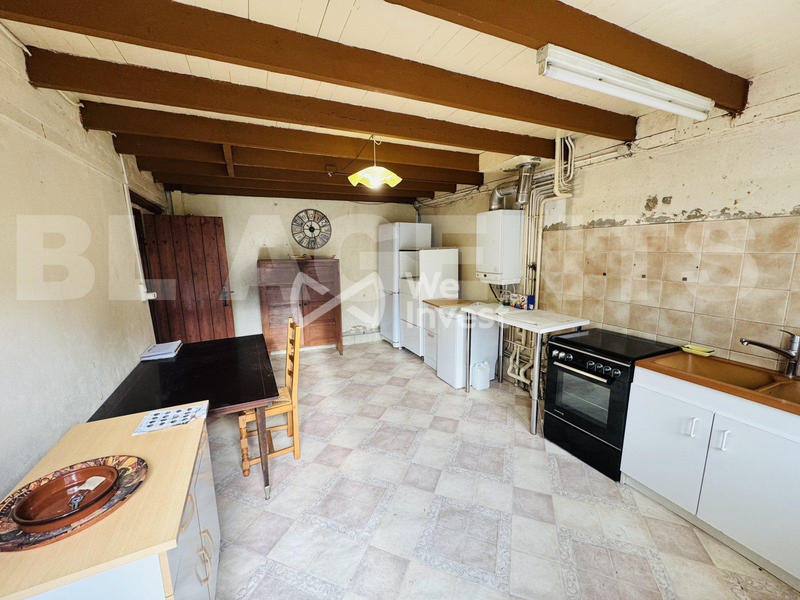 Maison - 200 m² - 7 pièces