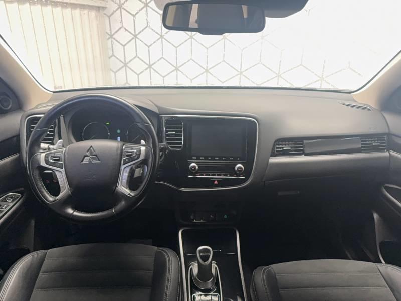 Mitsubishi Outlander 2.4l Phev Twin Motor 4wd Intense