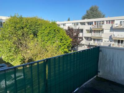 Appartement ancien - 74 m² - 4 pièces