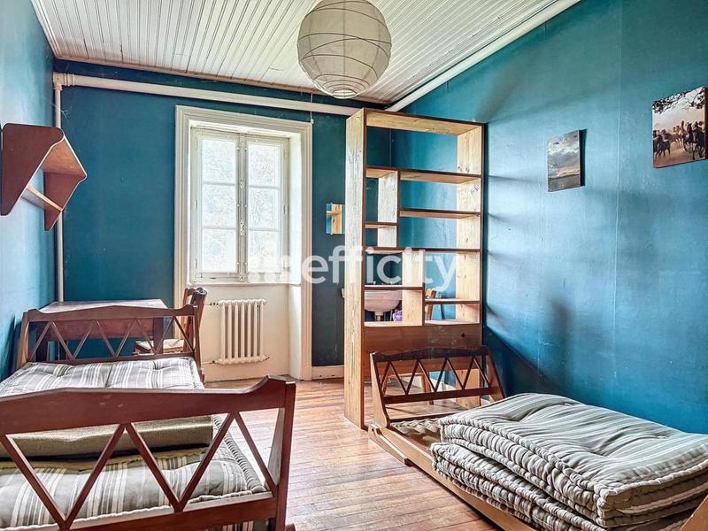 Château - 602 m² - 22 pièces