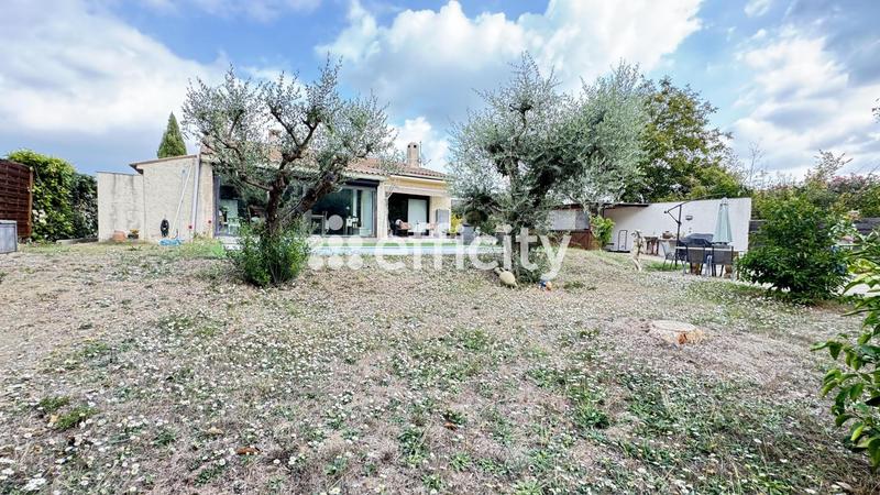 Maison - 147 m² - 5 pièces