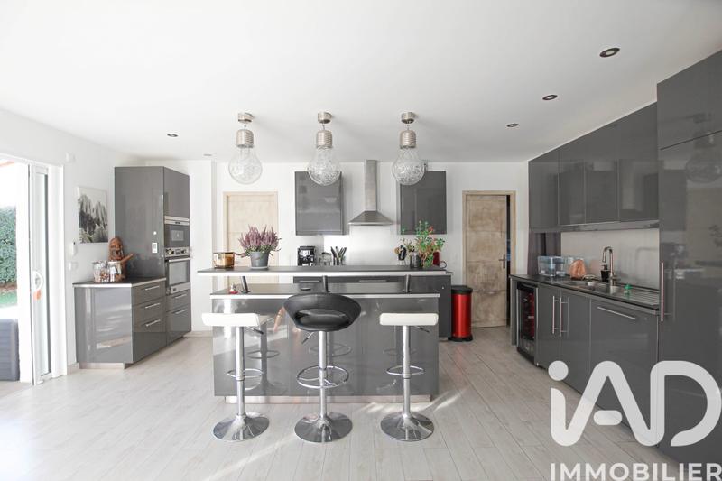 Maison - 157 m² - 6 pièces