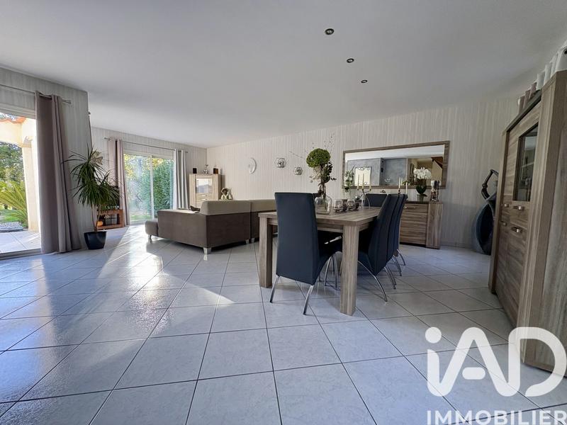 Maison - 150 m² - 6 pièces