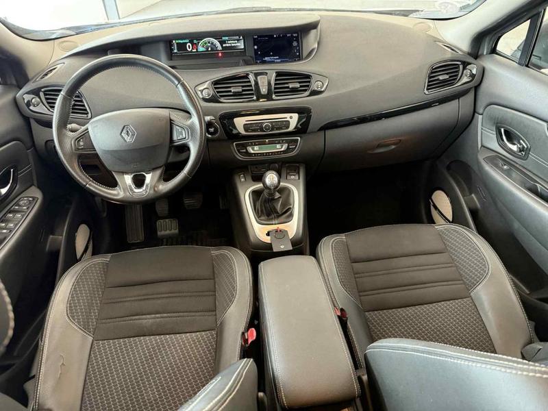 Renault Scénic 1.2 TCe 16v s&amp;S 131 Cv. Bose