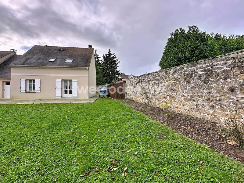 Maison traditionnelle - 99 m² - 5 pièces