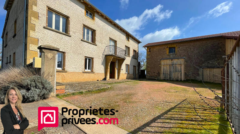 Maison - 200 m² - 9 pièces