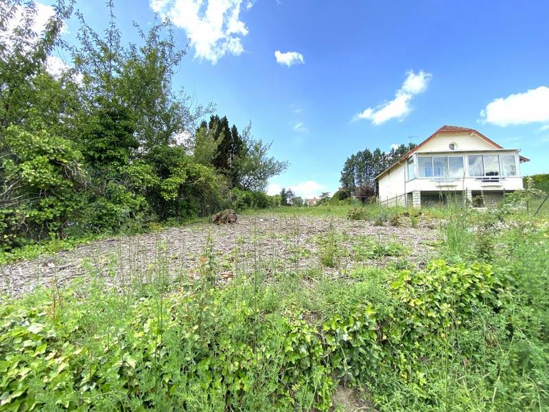 Terrain constructible - 886 m²