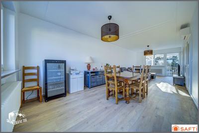 Appartement - 145 m² - 6 pièces