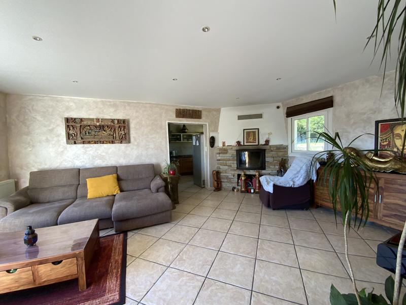 Maison - 148 m² - 6 pièces