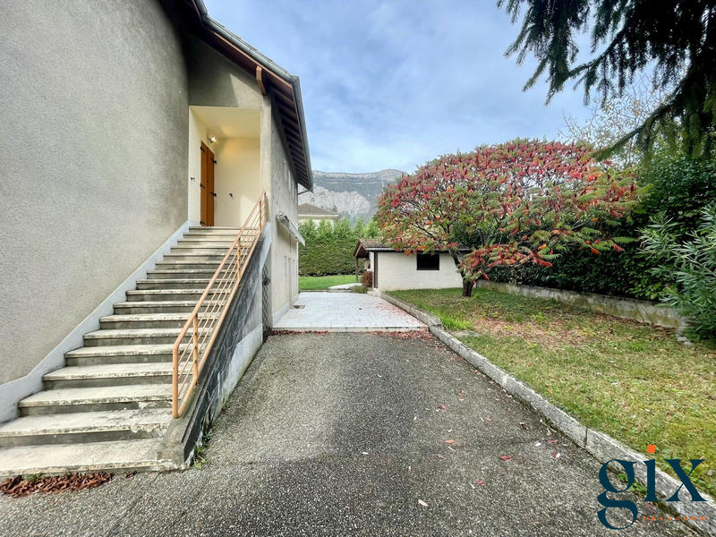 Maison - 144 m² - 7 pièces