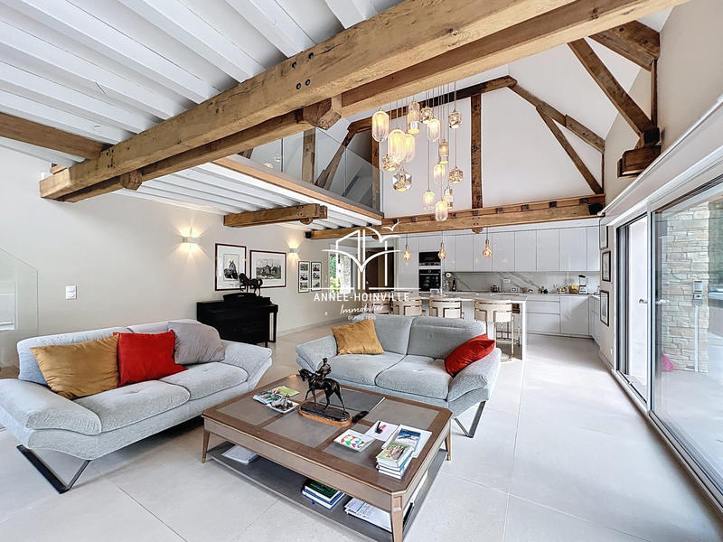 Maison ancienne - 208 m² - 5 pièces