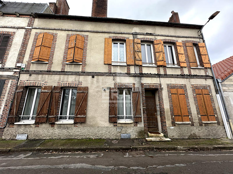 Immeuble - 9 pièces