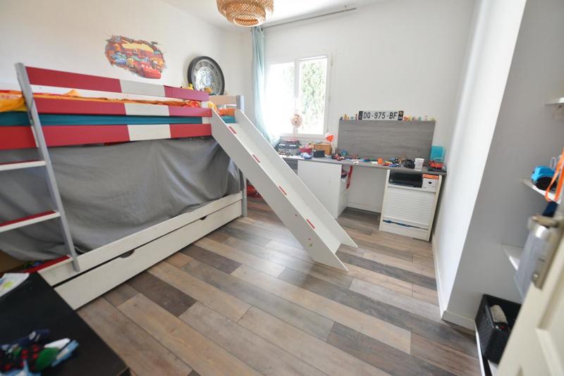 Maison - 183 m² - 5 pièces