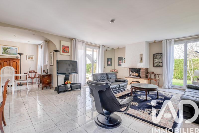 Maison - 175 m² - 8 pièces