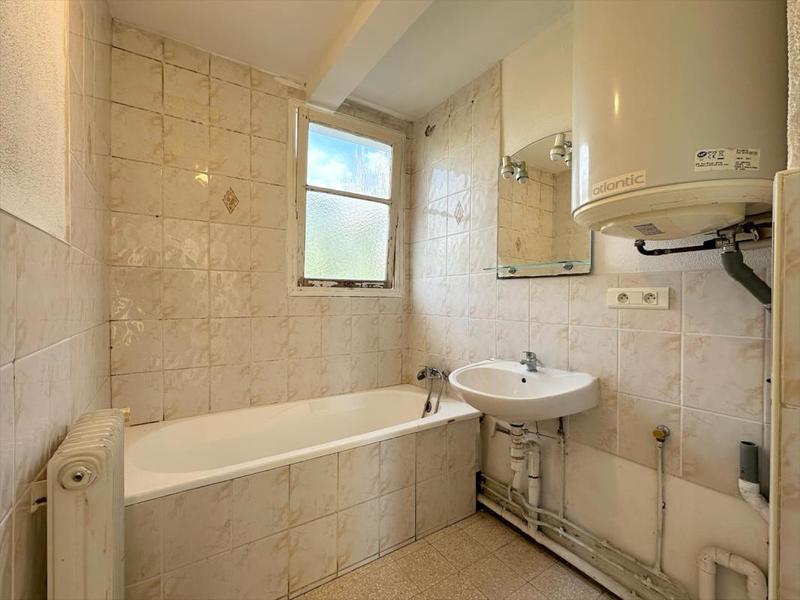 Appartement ancien - 61 m² - 3 pièces