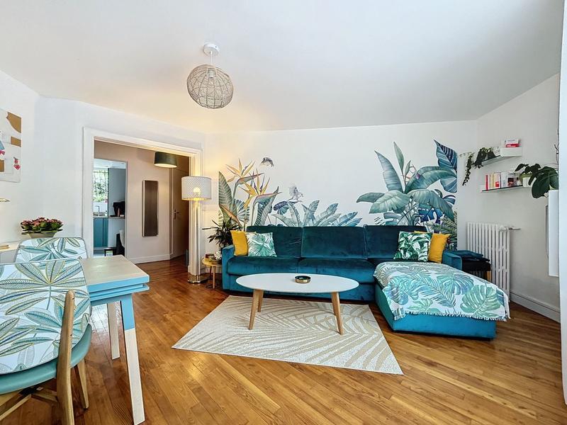 Appartement - 80 m² - 4 pièces