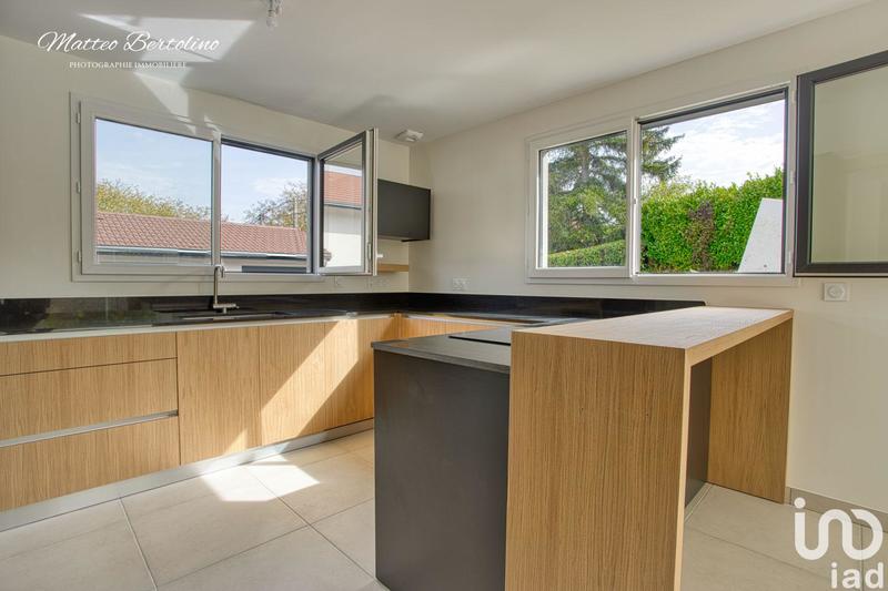 Maison - 120 m² - 5 pièces