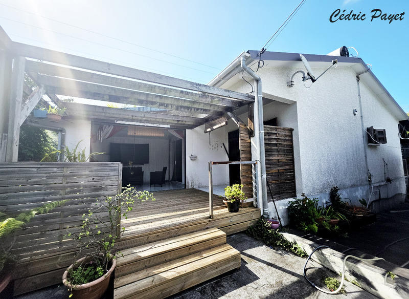 Maison - 91 m² - 6 pièces