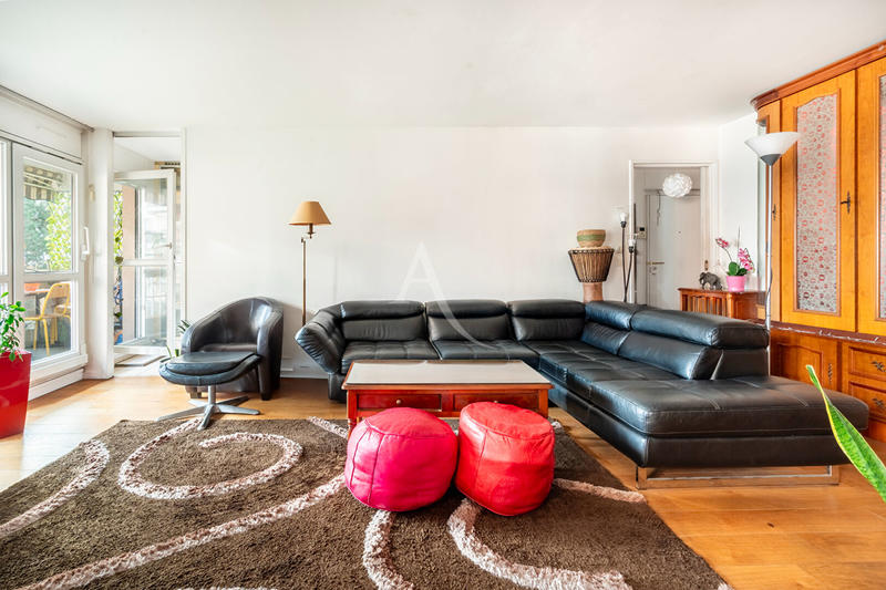 Appartement - 84 m² - 4 pièces