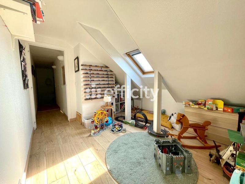 Pavillon - 132 m² - 6 pièces