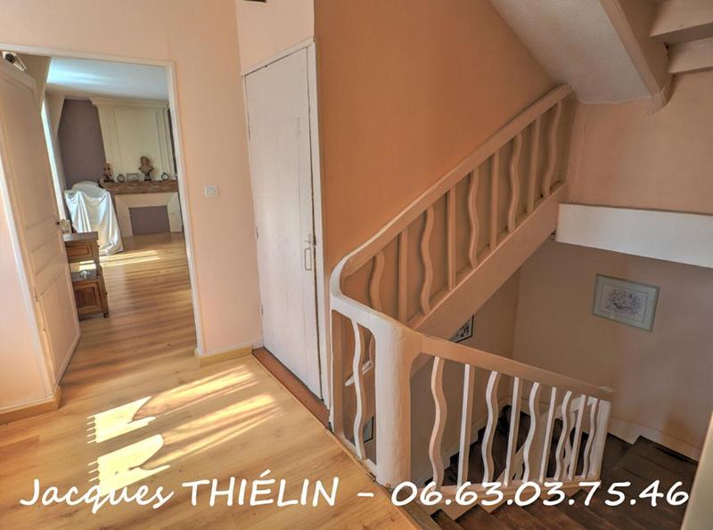 Maison - 202 m² - 6 pièces