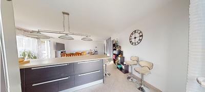 Maison - 106 m² - 4 pièces