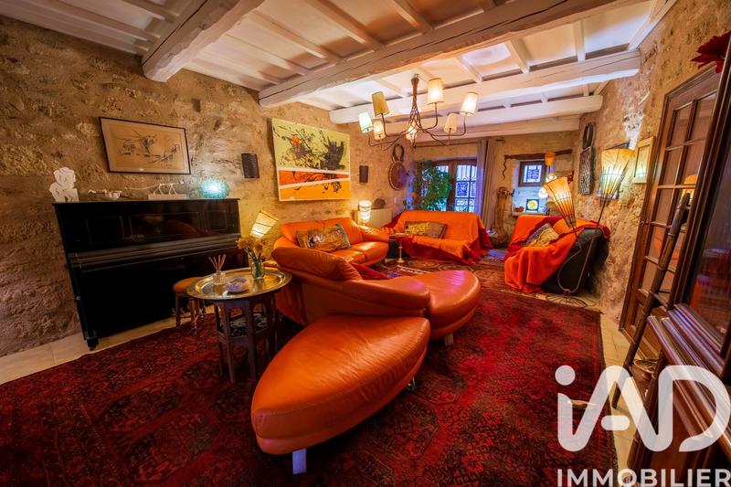 Maison - 345 m² - 10 pièces