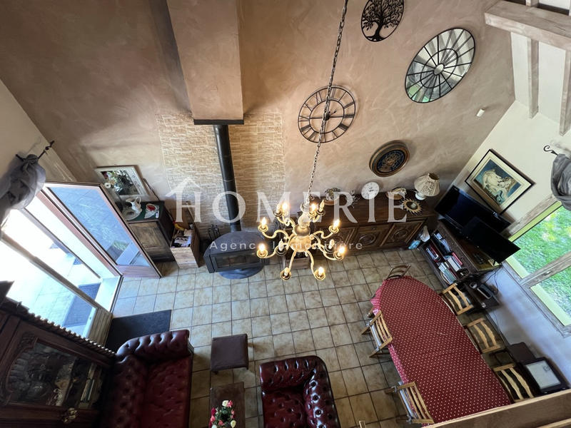 Propriété - 138 m² - 8 pièces