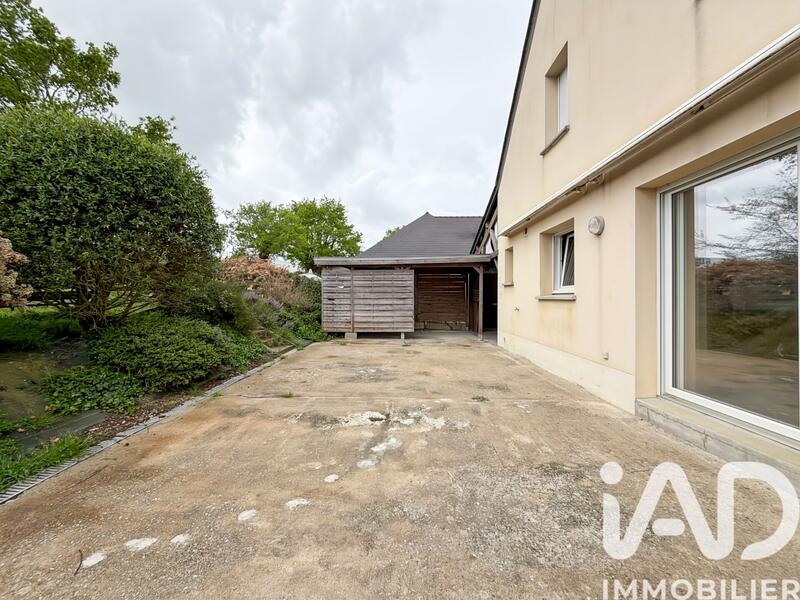 Maison - 104 m² - 5 pièces
