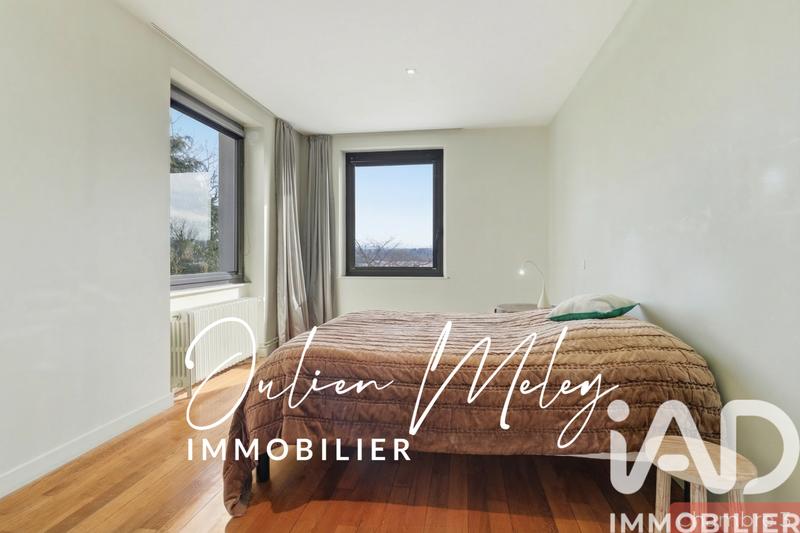 Maison de maîtres - 245 m² - 8 pièces