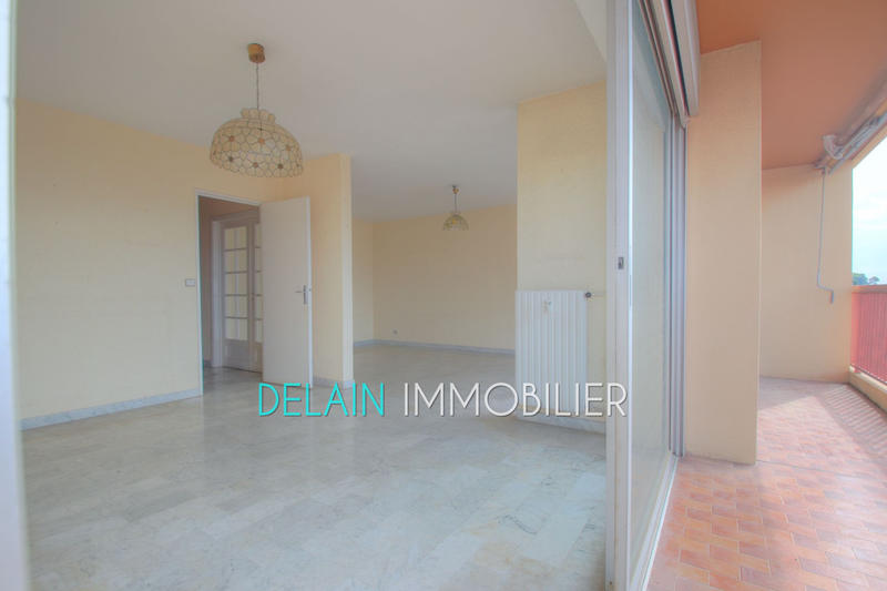 Appartement - 83 m² - 4 pièces