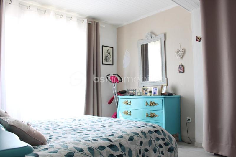 Maison - 168 m² - 8 pièces