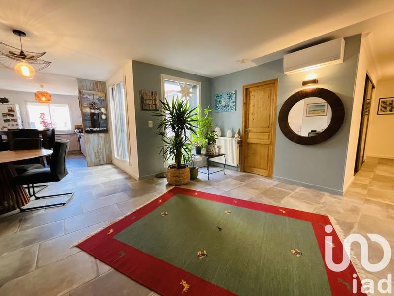 Duplex - 234 m² - 6 pièces