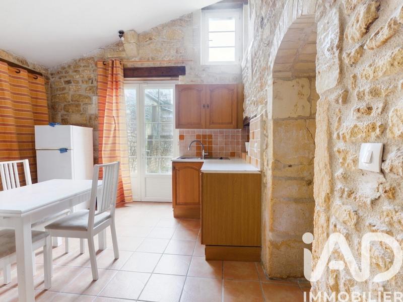 Maison - 291 m² - 13 pièces