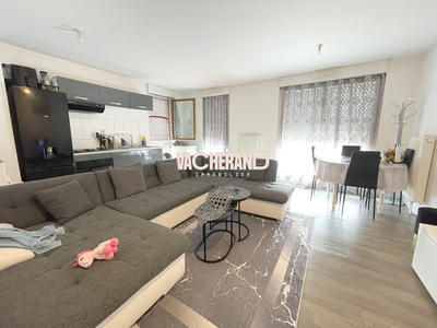 Appartement - 65 m² - 4 pièces