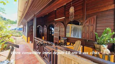 Maison - 186 m² - 8 pièces