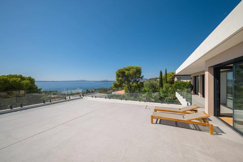 Villa - 350 m² - 8 pièces