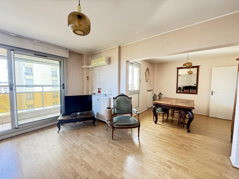 Appartement - 85 m² - 4 pièces