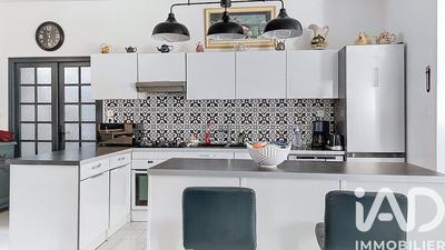 Maison - 159 m² - 6 pièces