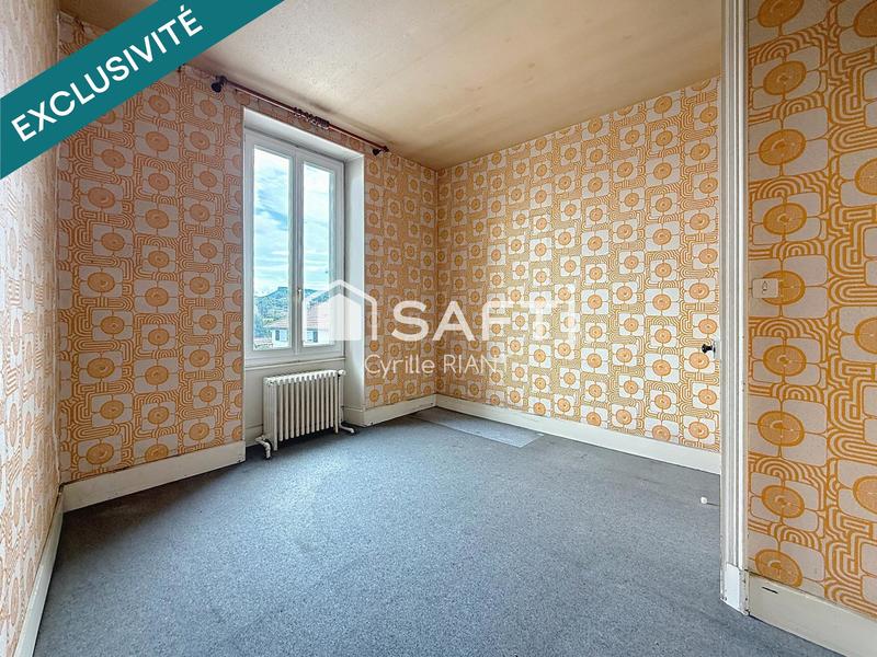 Maison - 110 m² - 5 pièces